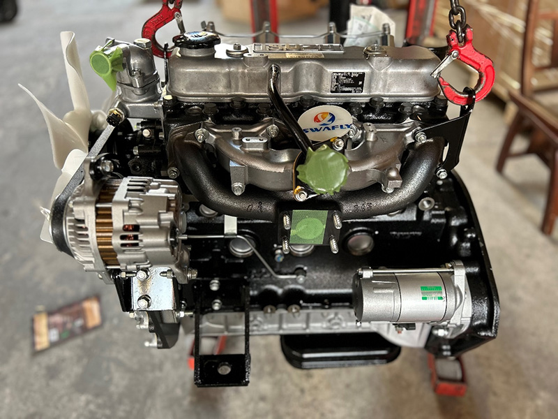 Isuzu C240: စက်မှုလုပ်ငန်း - စံ forklift အင်ဂျင်
