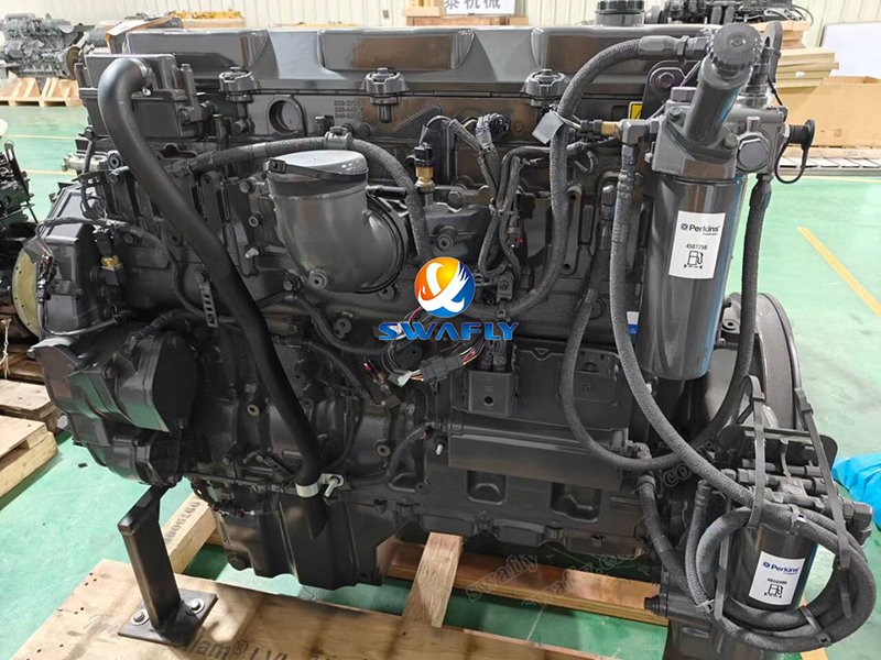 Perkins® 2206D စက်မှုအင်ဂျင်တွင်အတွင်းပိုင်းကိုပိတ်ပါ။